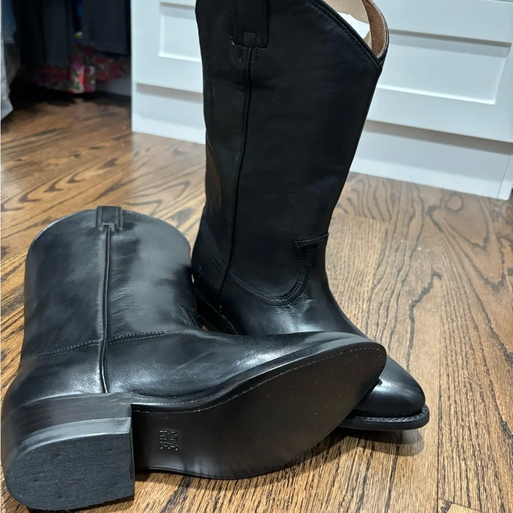 Frye Black Over the Knee Boots brand new will ship for Xmas - Picture 6 of 10